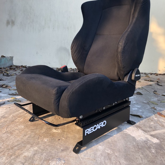 PREMIUM Bracket jok Recaro - Toyota - Innova