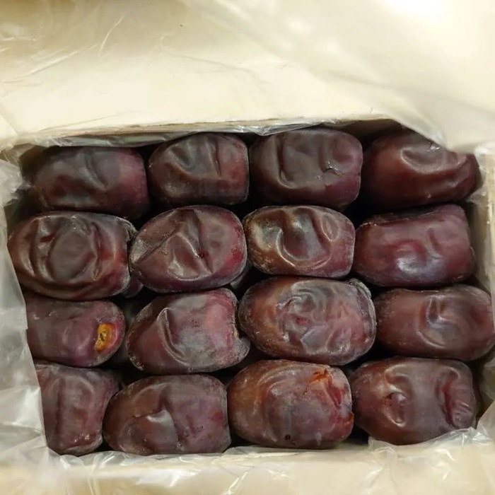 

Lezat- Kurma Bam Black Diamond - Kurma Anggur Madu Original
