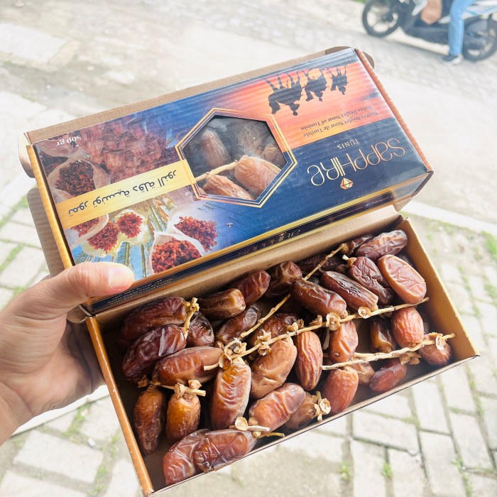 

Lezat- KURMA TANGKAI 500gr Korma Deglet Nour Algeria Mirip Palm Frutt Branch
