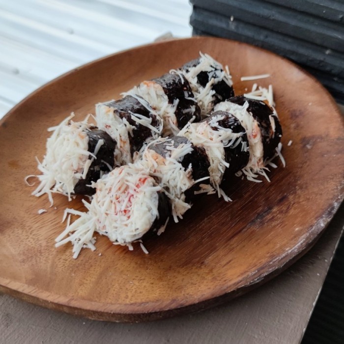 

SAKAO NORI SUSHI NORI 50 LEMBAR HALAL MUI - SEAWEED RUMPUT LAUT