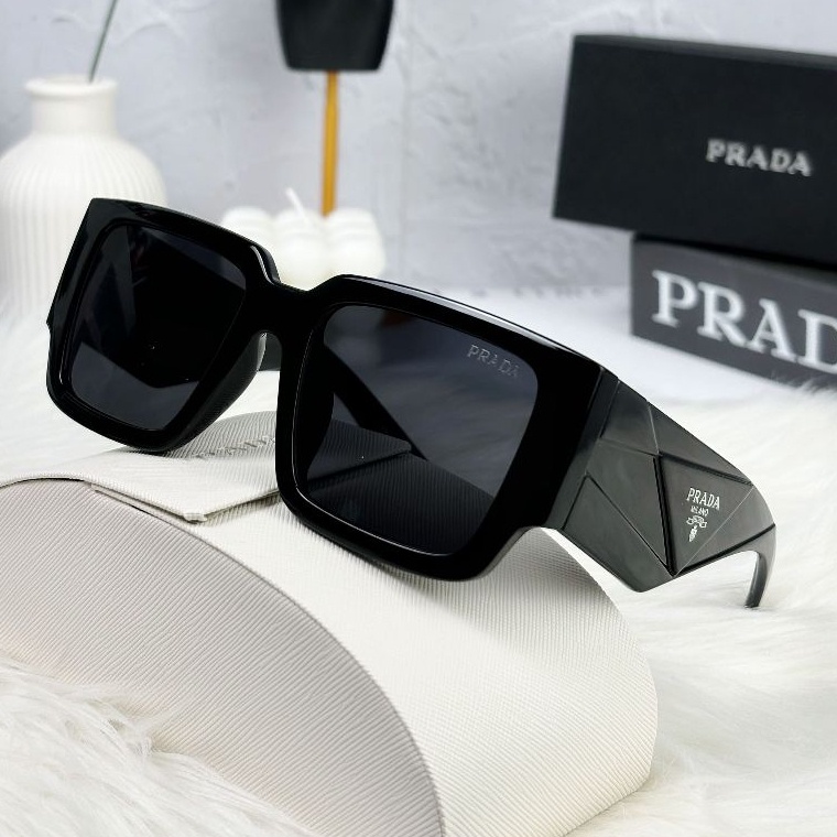 TrendyGaya- Gratis kotak dan kain kacamataKACAMATA HITAM GAYA TRENDI KOREA BINGKAI BESAR PELANGSING