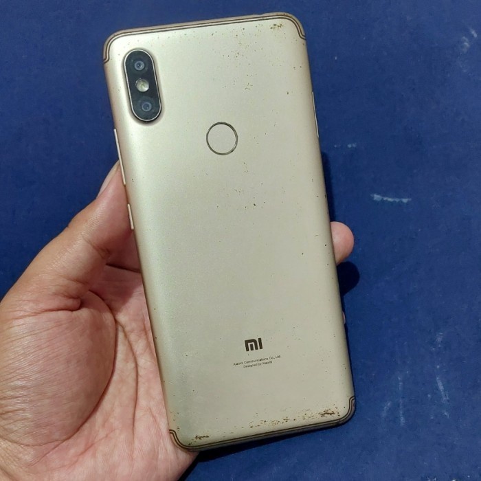 xiaomi redmi s2 ram 3gb 32gb normal garandi resmi setara ky samsung a20s M11 hp bekas murah *