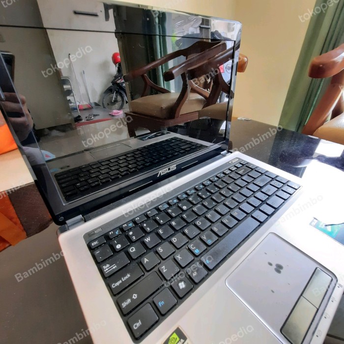 Laptop asus A43S core i5 second bekas seken *