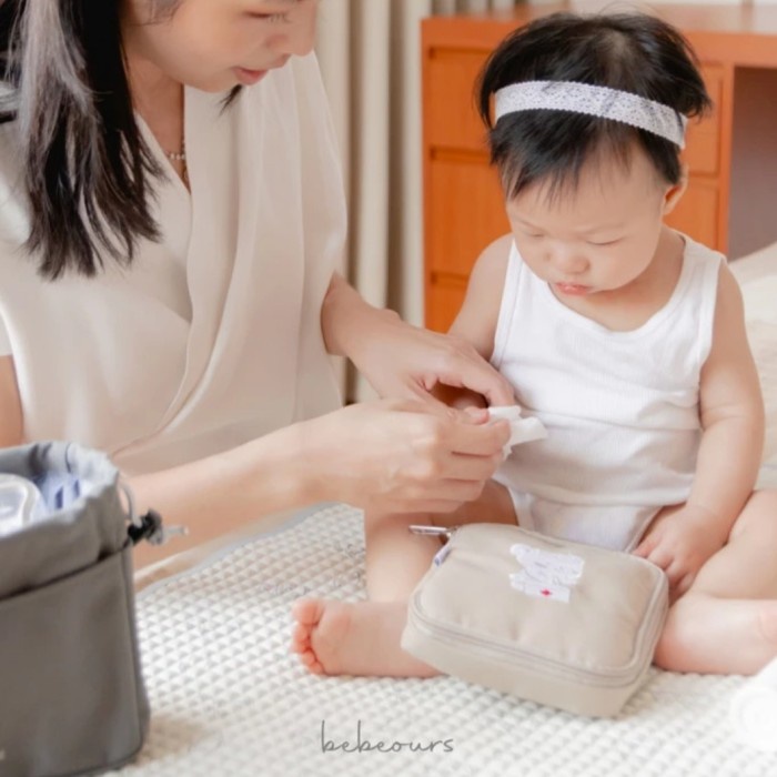 ORIGINAL.. BEBEOURS FIRST AID KIT - FIRST AID POUCH TAS KOTAK OBAT