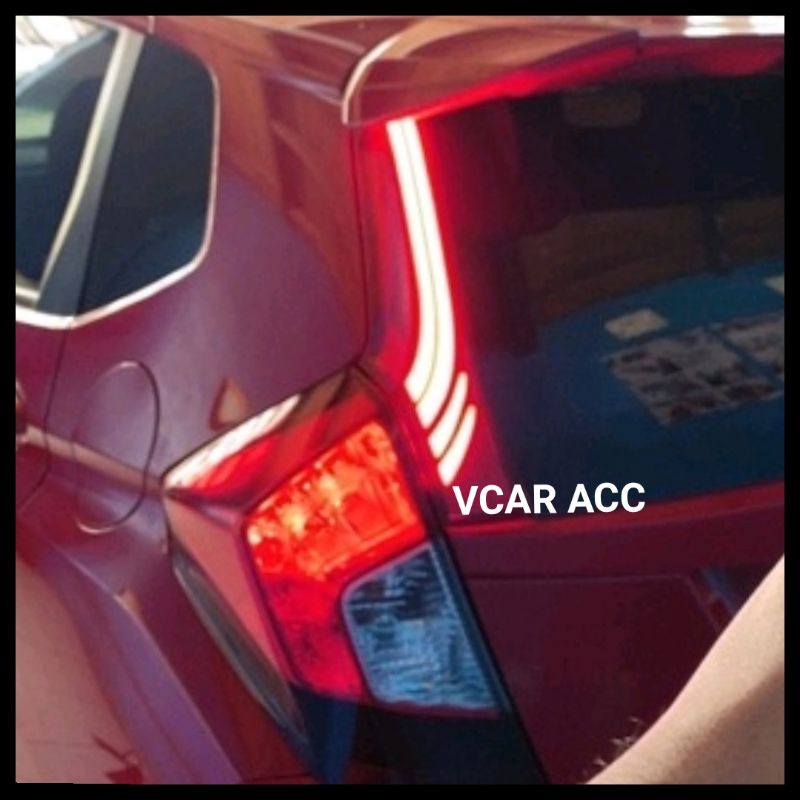 lampu stop rem belakang atas bagasi mobil honda all new jazz gk5 / fit rs 2014 sampai 2024 lampu led