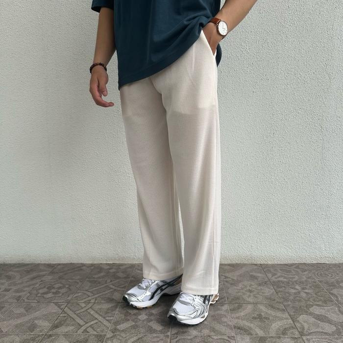 Luno- CONFORD WALLACE vintage white - celana panjang waffle pria