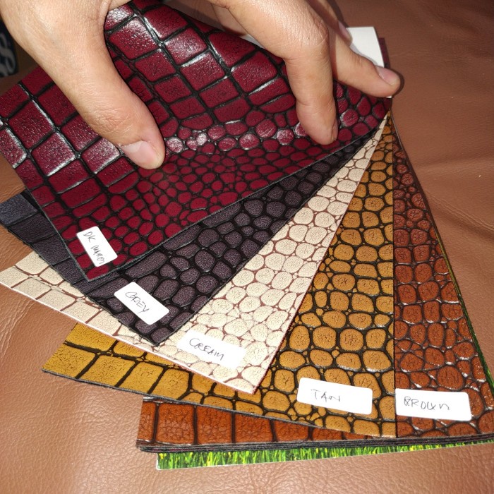 TERLARIS BAHAN JOK KULIT MOTIF BUAYA UNTUK SOFA ATAU TAS TIPE CAMERA