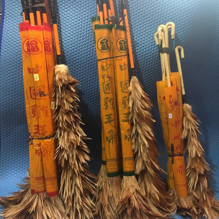 Kemoceng super jumbo bersih debu bulu ayam asli TAIWAN