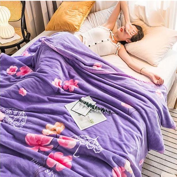 Selimut Bulu Halus Jumbo 200X230 Motif Kungu Super Tebal Pinggiran Full List Berkualitas Kado Kain