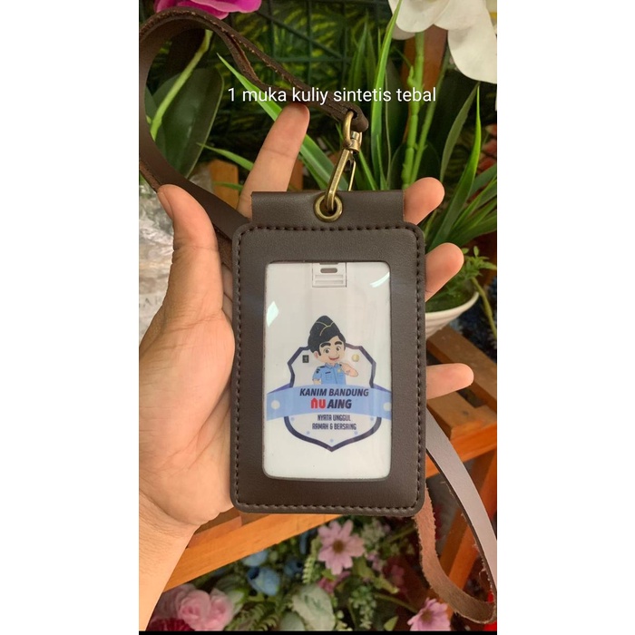 

$$$$] casing id satu muka card kulit coklat tua plus tali