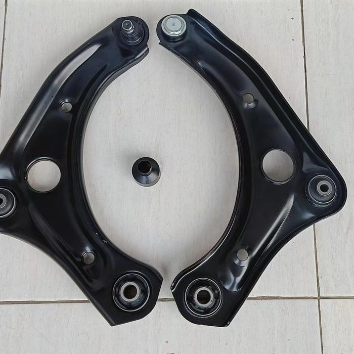Lower arm assy nissan march datsun go +panca