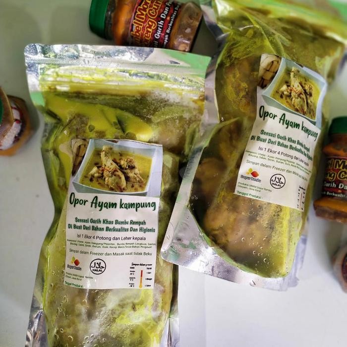 

Kirim,HariYgSama- Opor Ayam Kampung 1 Ekor / Frozen Food / Ayam Kampung Ungkep Presto