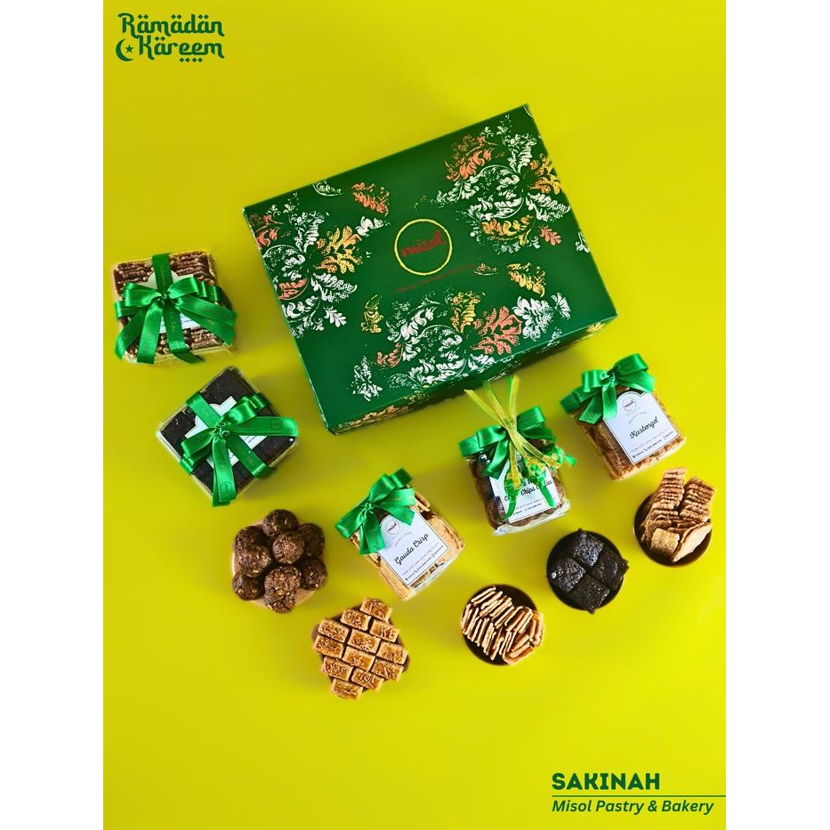 

Kirim,HariYgSama- Hampers Parcel MISOL cookies Kue Kering isi 5 Toples