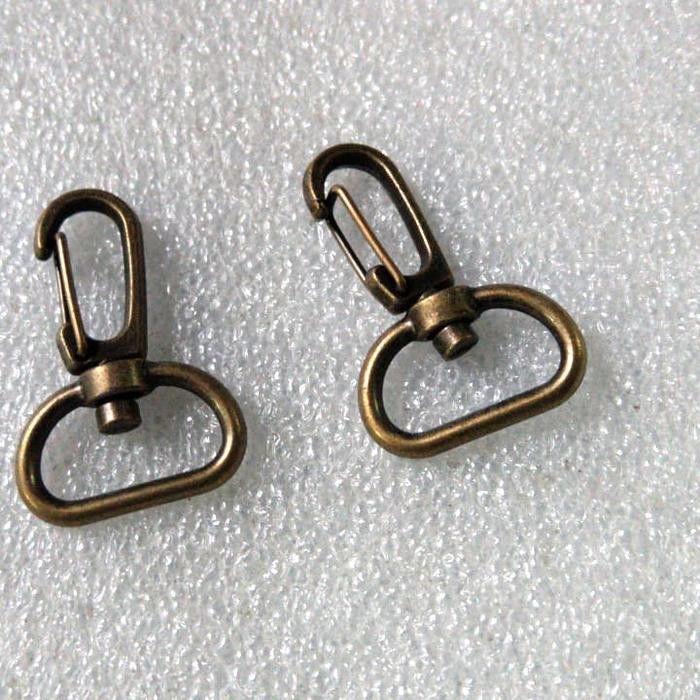 

KAITAN 2 CM TALI TAS (100 PCS) ANTI GOLD/COKLAT BAKAR.