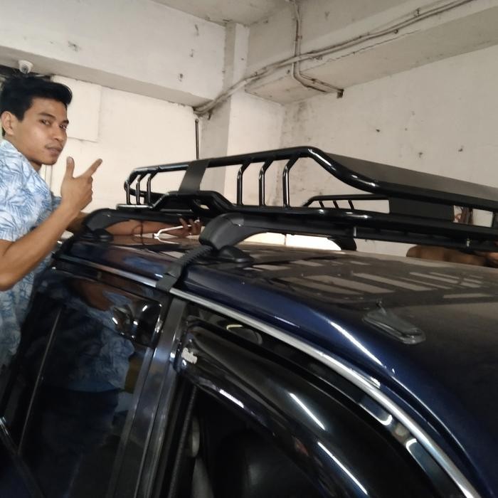 Ready Rack bagasi atas mobil Toyota kijang plus kaki merek buzz rack