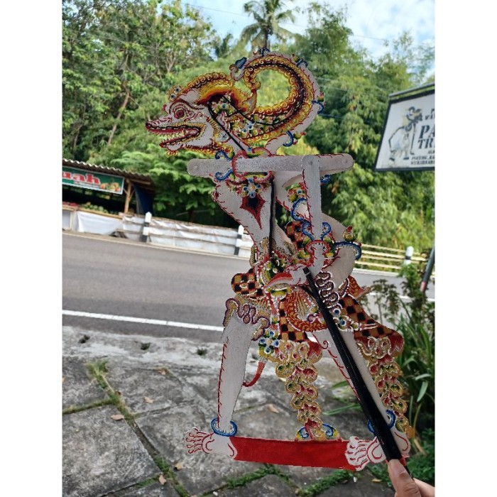 Wayang kulit anoman obong