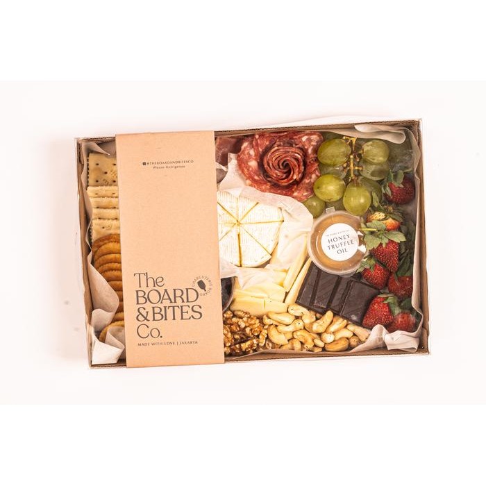 

Medium Size Charcuterie Board