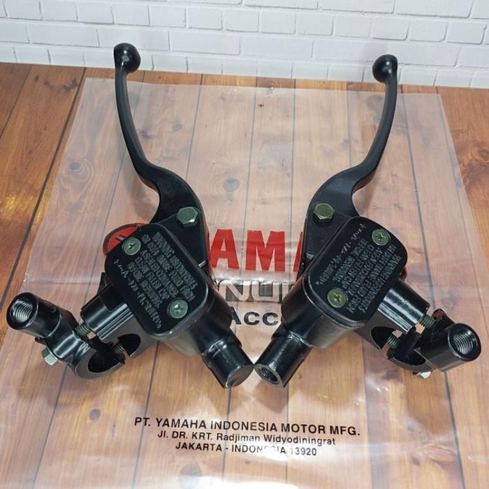 master rem assy rumah tabung minyak rem kanan kiri depan belakang motor yamaha nmax 155 N max old