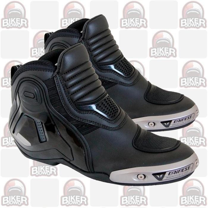 Sepatu Dainese Dyno Pro D1 Shoes Urban City Bikers Touring Motor