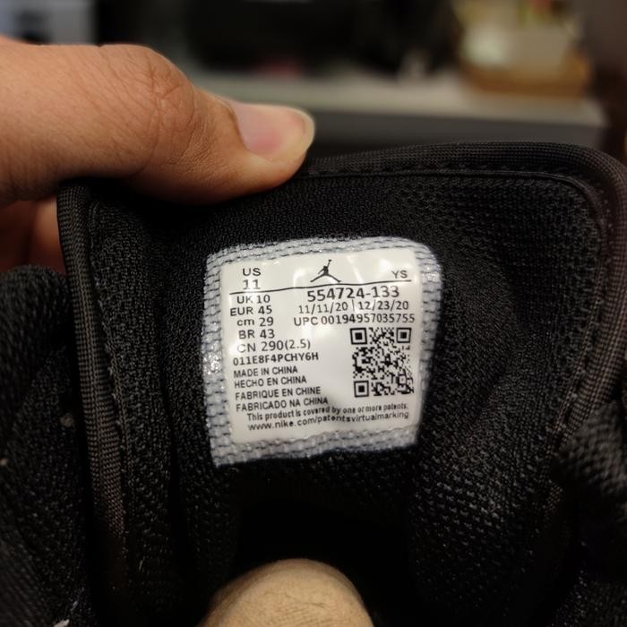 NIKE AIR JORDAN 1 MID CRIMSON TINT SIZE US 11 EUR 45 BNIB KUALITAS TERBAIK