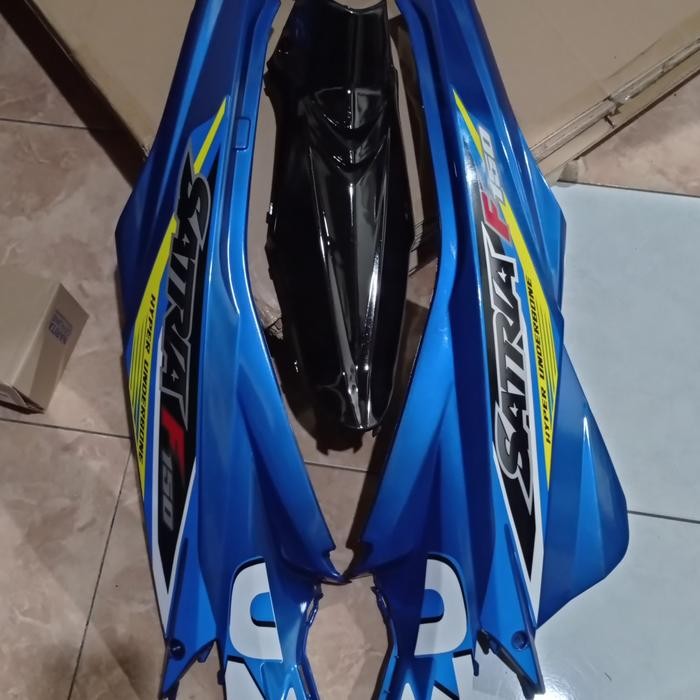 Cover Body belakang samping kanan kiri suzuki satria fu facelift fl new warna biru dan strip full