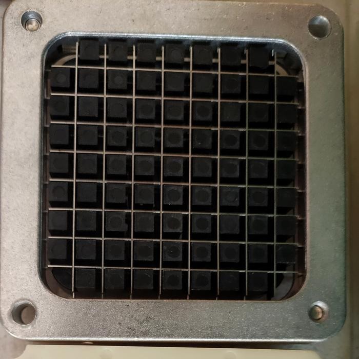 PISAU ALAT POTONG KENTANG