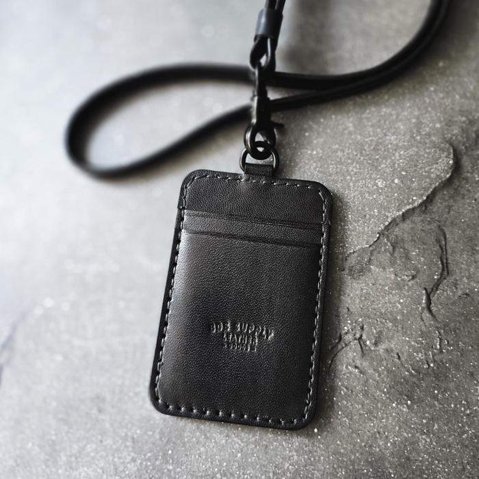 

BDS CAMBRIDGE - Handcrafted leather Lanyard ID card Holder, triple slot