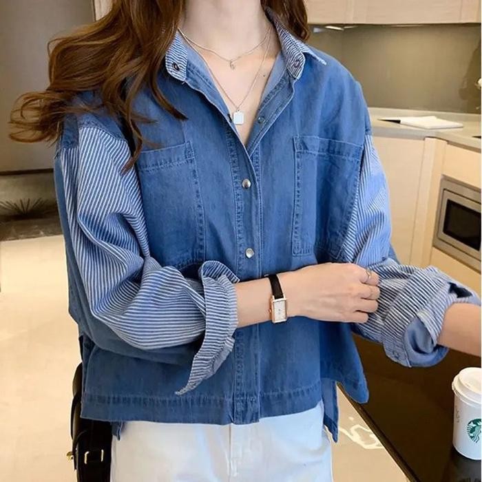 Blumjean- Kemeja Jeans Denim Oversize Atasan Wanita Kombinasi Salur / Kemeja Jeans Wanita