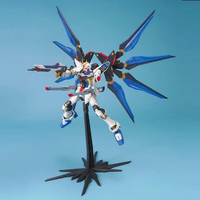 SALE BANDAI PLAMO MG STRIKE FREEDOM GUNDAM READYY