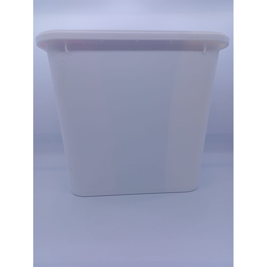 

Es Krim Diamond 8 Liter Rasa Vanila / Ice Cream diamond Vanilla 8 ltr Terlaris