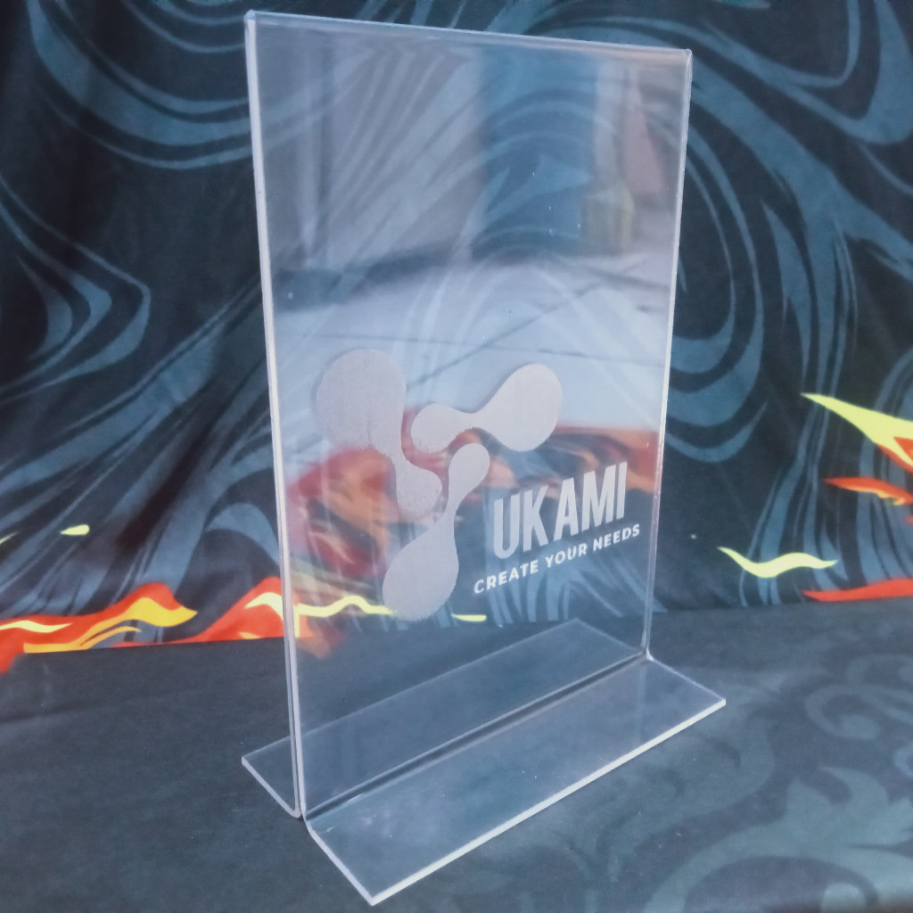 

[READY] Acrylic Brosur A4 2 sisi Potrait - Akrilik Tempat Tent Card Meja