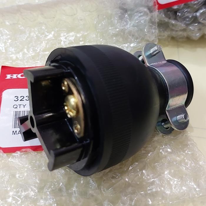 PLUG ASSY/ STEKER GENSET EG6500, EP6500