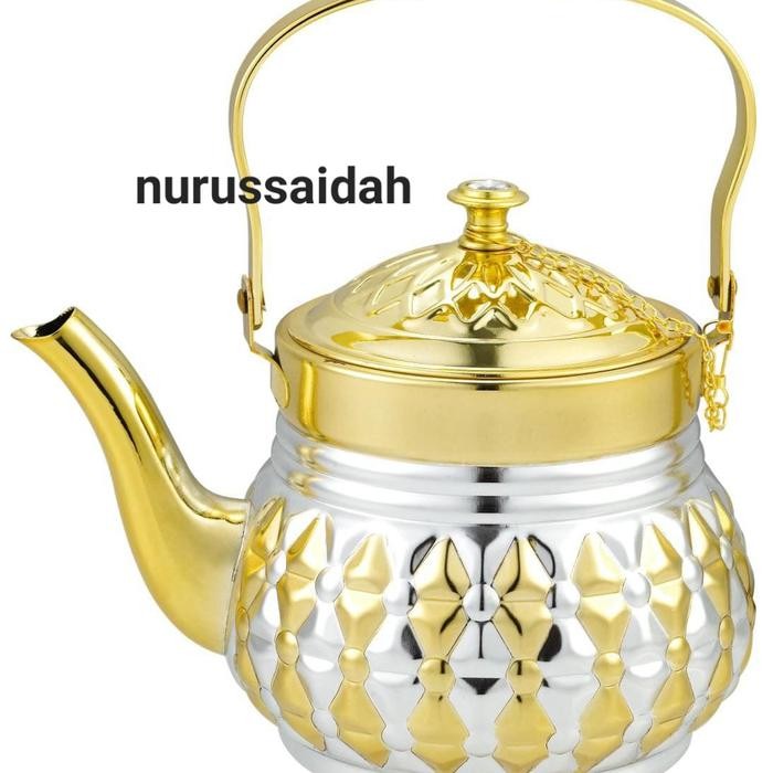 Teko Ibrik Kuningan Oleh Oleh Haji Umroh