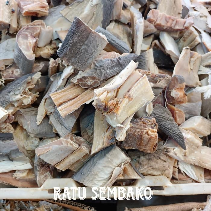 

Terlaris- 1 Kg Ikan Asin Cucut Siem