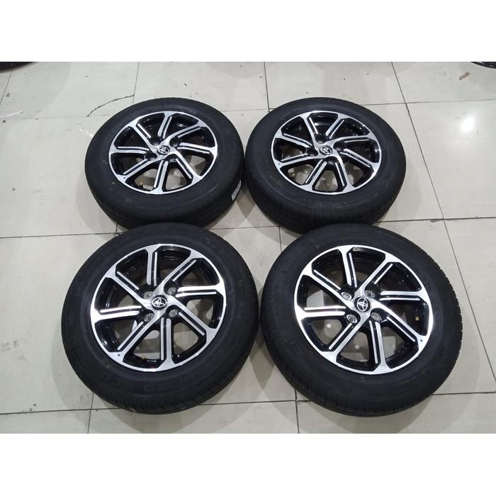 Velg Mobil Bekas Ori Sigra Ring 14 & ban 175/65 GT Radial