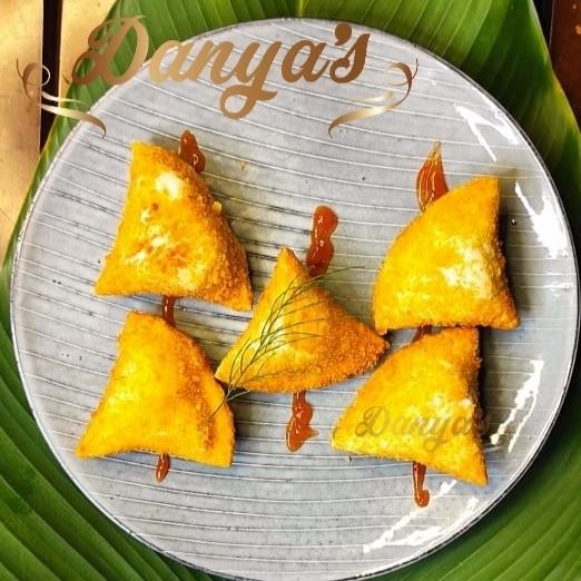 

Samosa Pizza DanyaFoodie isi 10 Dijamin Enak