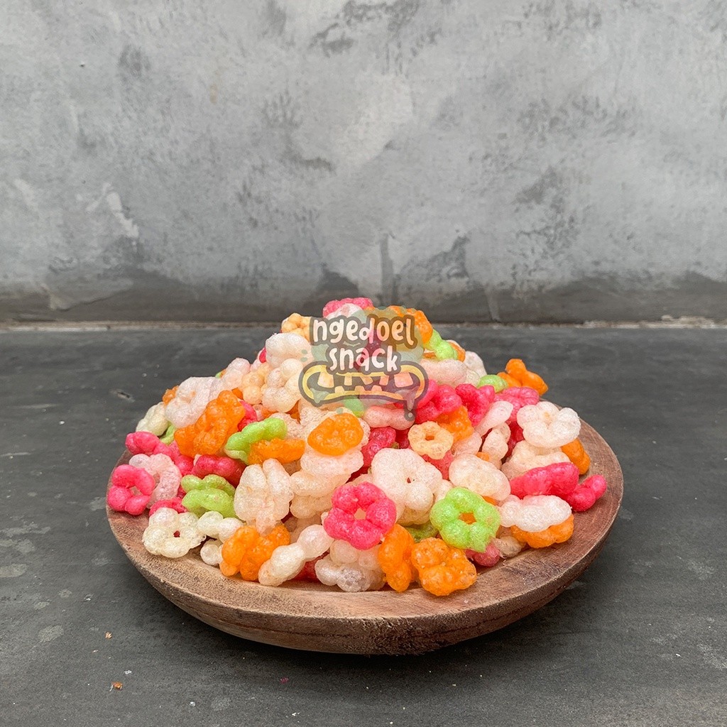 

Restokobar Kerupuk Melati / Kerupuk Melati Warna Warni Ngedoel