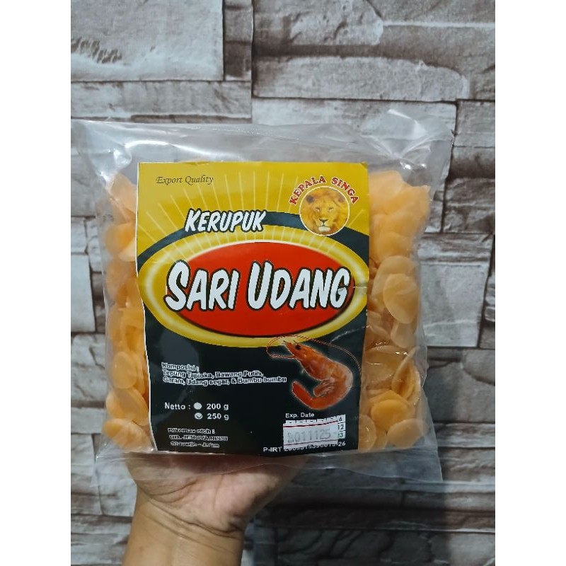 

Sega Tungtung Kerupuk Kupang, Sari Udang, Terasi Dan Bawang Cap Kepala Singa Oleh2 Khas Sidoarjo