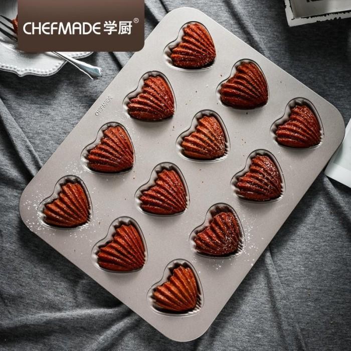 

Chefmade Wk9422 12Cup Non Stick Heart Shape Madeline Pan Anti Lengket