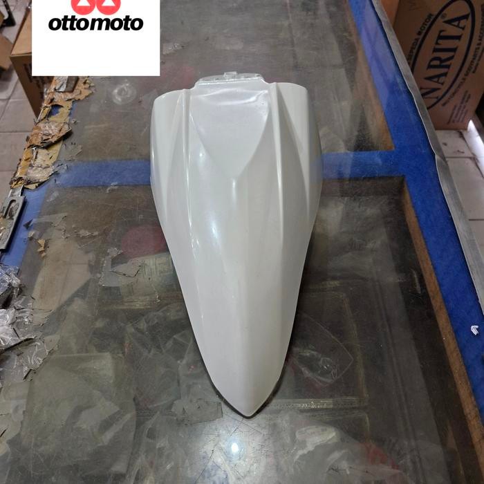 PREMIUM SPAKBOR DEPAN PUTIH MIO SOUL KARBURATOR 2008 - 2012