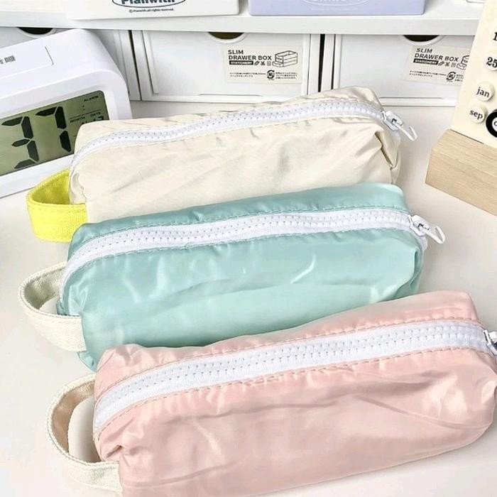 

Ready JT Tempat pensil aesthetic cute pencil case pouch makeup penyimpanan alat tulis Kantor
