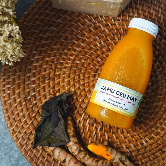 

Terlaris Jamu Kunyit / Kunir Asem Reguler Pax (350 Ml)