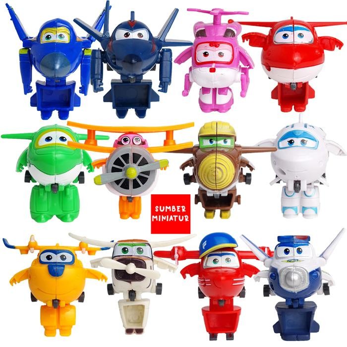 Super Wings Set Figure 12 Karakter Mainan Robot Transformer Pesawat
