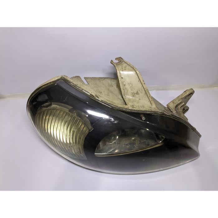 Headlamp Lampu Depan Kia Rio 2000 2001 2002 Original Kanan Bekas