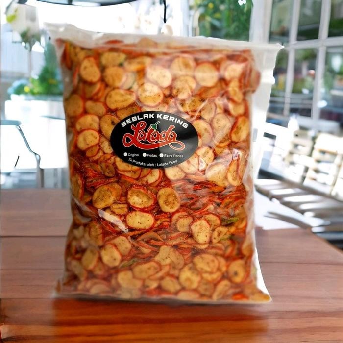 

Kerupuk Seblak Kering - Sebring 1kg cemilan pedas Food Snacks