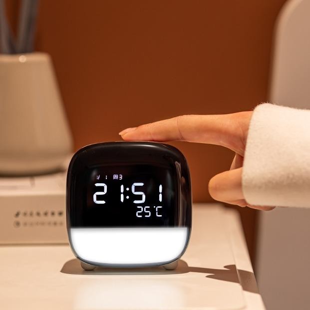 

Bricks - Deli Jam Elektronik / Electronic Clock White - Green 8852 Lampu Alarm