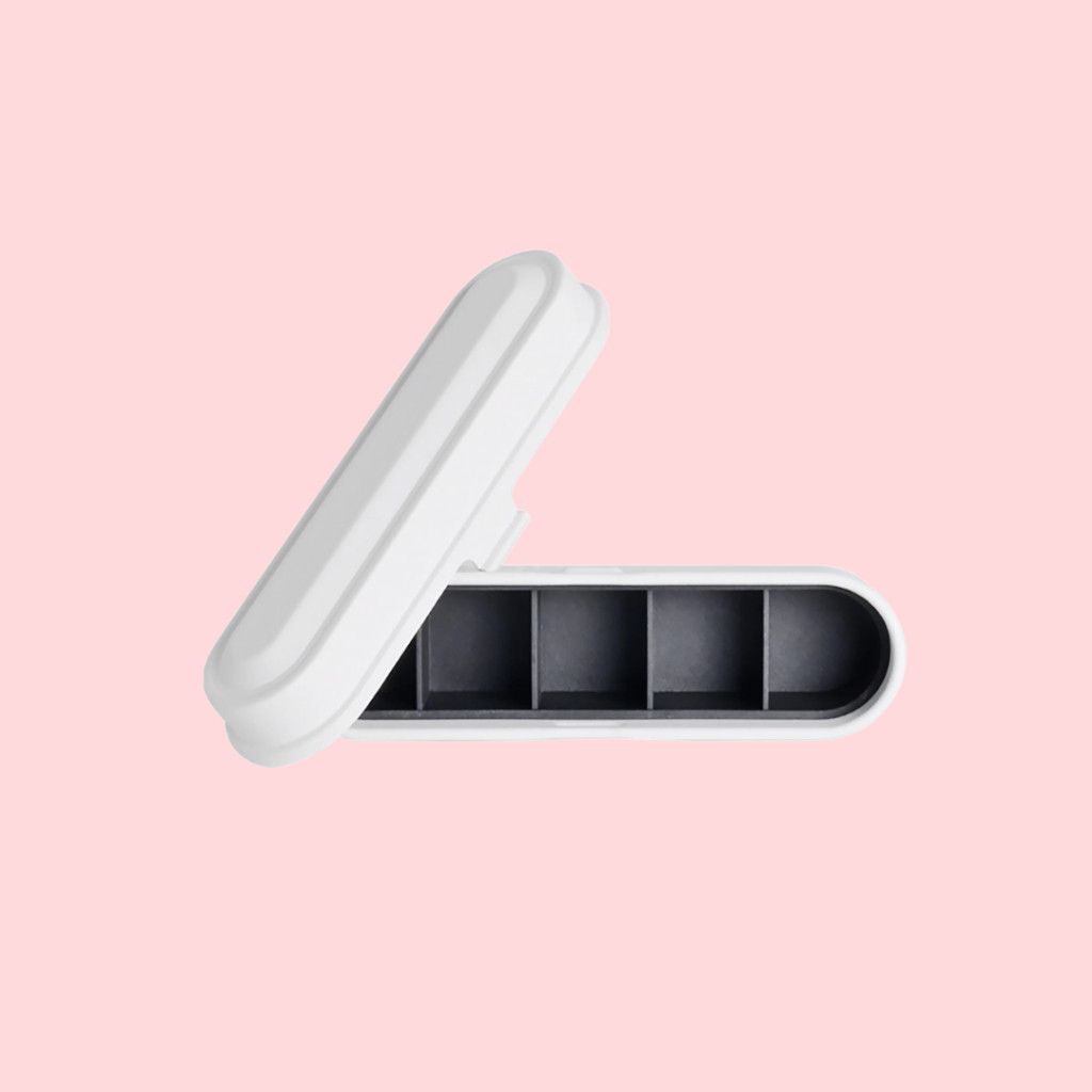 (NEW) Kodak Film Case (135/35mmFormat)