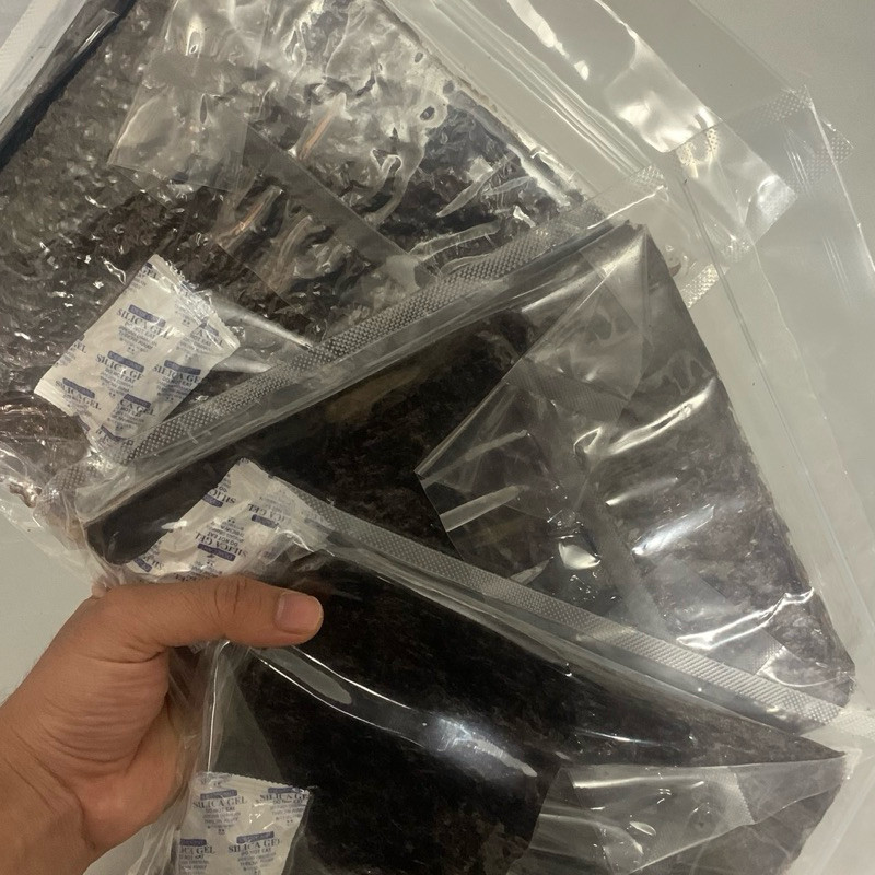 

Lovely Back - NORI SUSHI KIMBAB DIMSUM TERMURAH ISI 50 lembar!!!! kualitas premium