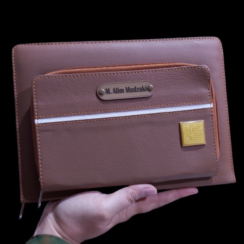 

A5 SAMPUL saja - SARUNG AL QURAN PRIA WANITA / DOMPET ALQURAN A5 SEDANG COVER AL QURAN CANTIK SAMPUL