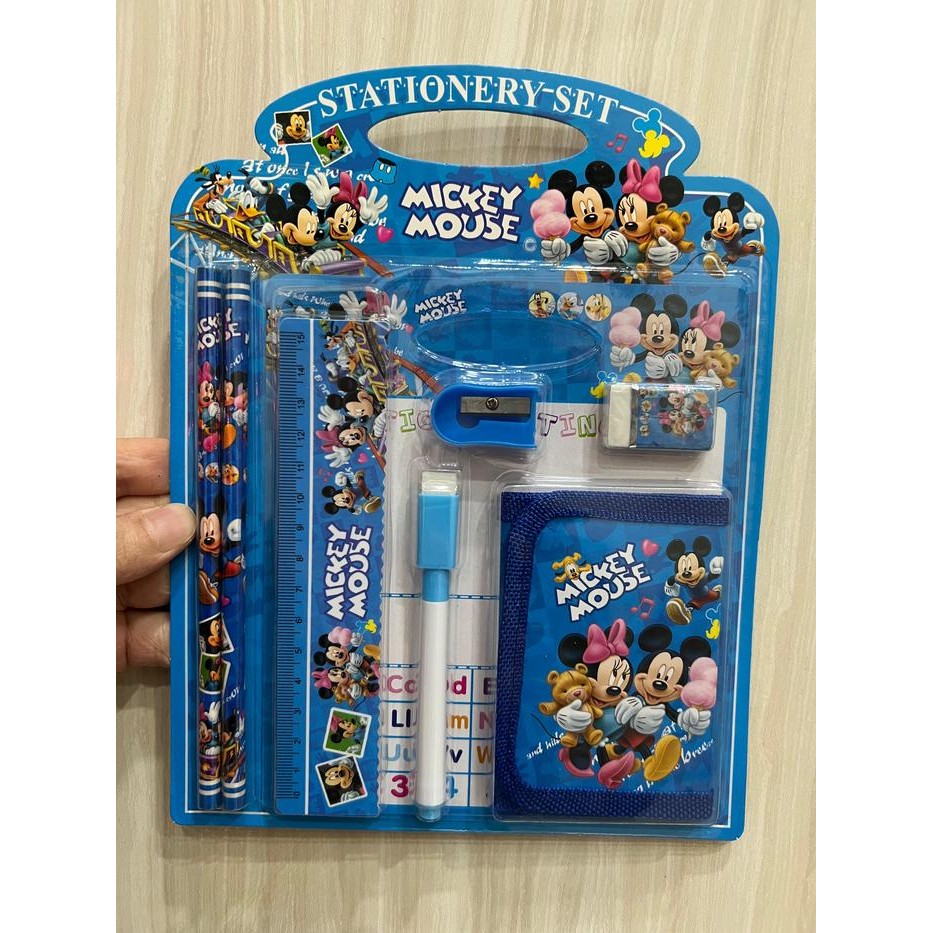 

Pensil Set Lengkap Alat Tulis Sekolah Lengkap Kado Anak Souvernir Anak Hampers Anak